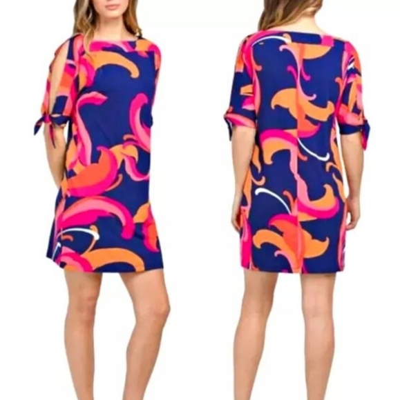 Trina Turk Vinet Short Shift Mini Tunic Dress Scrolling Slit Sleeve Knit Sz L - Picture 15 of 15